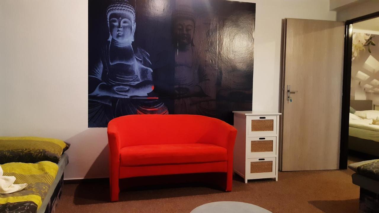 Budha Apartma Jirikov  Exterior foto
